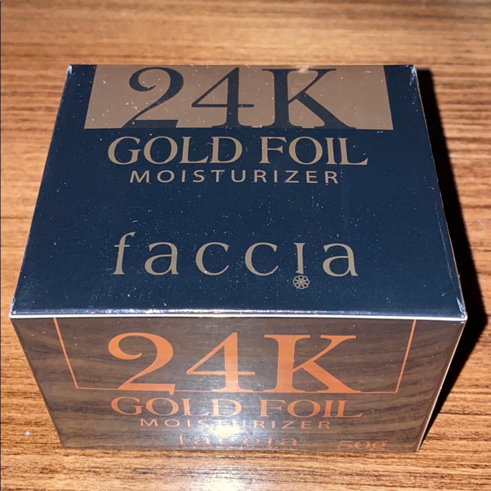 24K Gold Foil Moisturizer